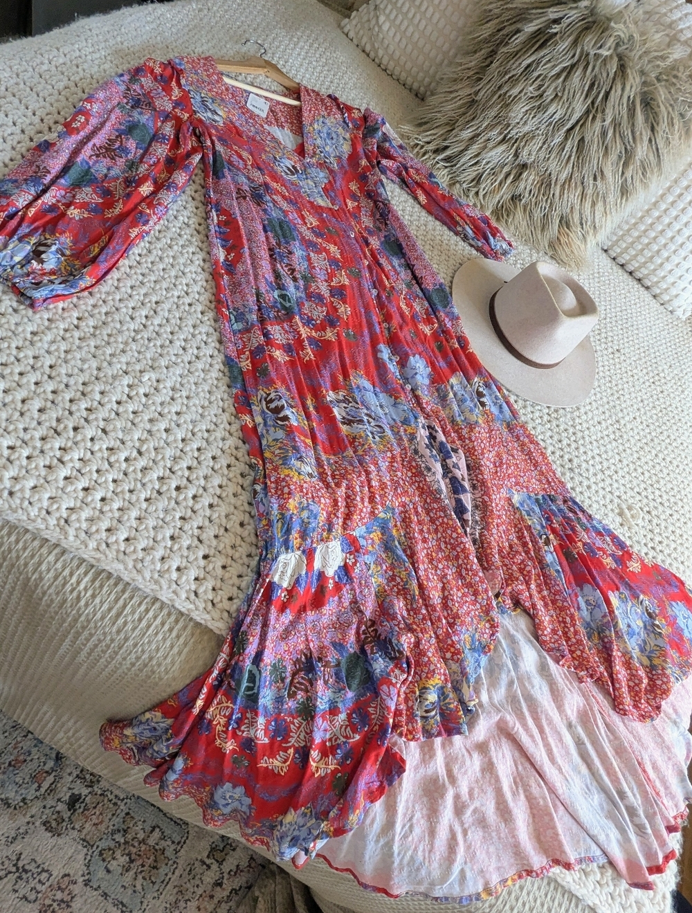 FREE PEOPLE Marais Dress. Boho Red Floral V-Neck Long Sleeve Maxi Dress - Picture 2 of 5